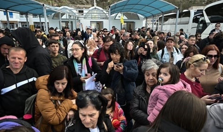 Yunanistan'dan flaş karar: 4 adada eğitime bir hafta daha ara verildi