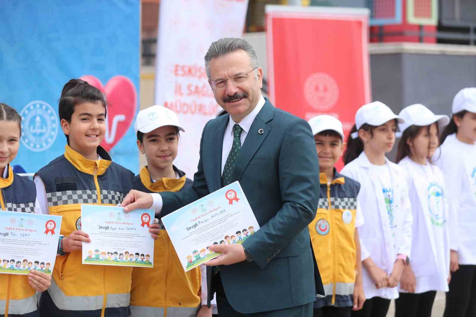 Eskişehir’de ’Sağlıklı Çocuk, Sağlıklı Gelecek Okul Sağlığı İş Birliği Protokolü’ gerçekleştirildi