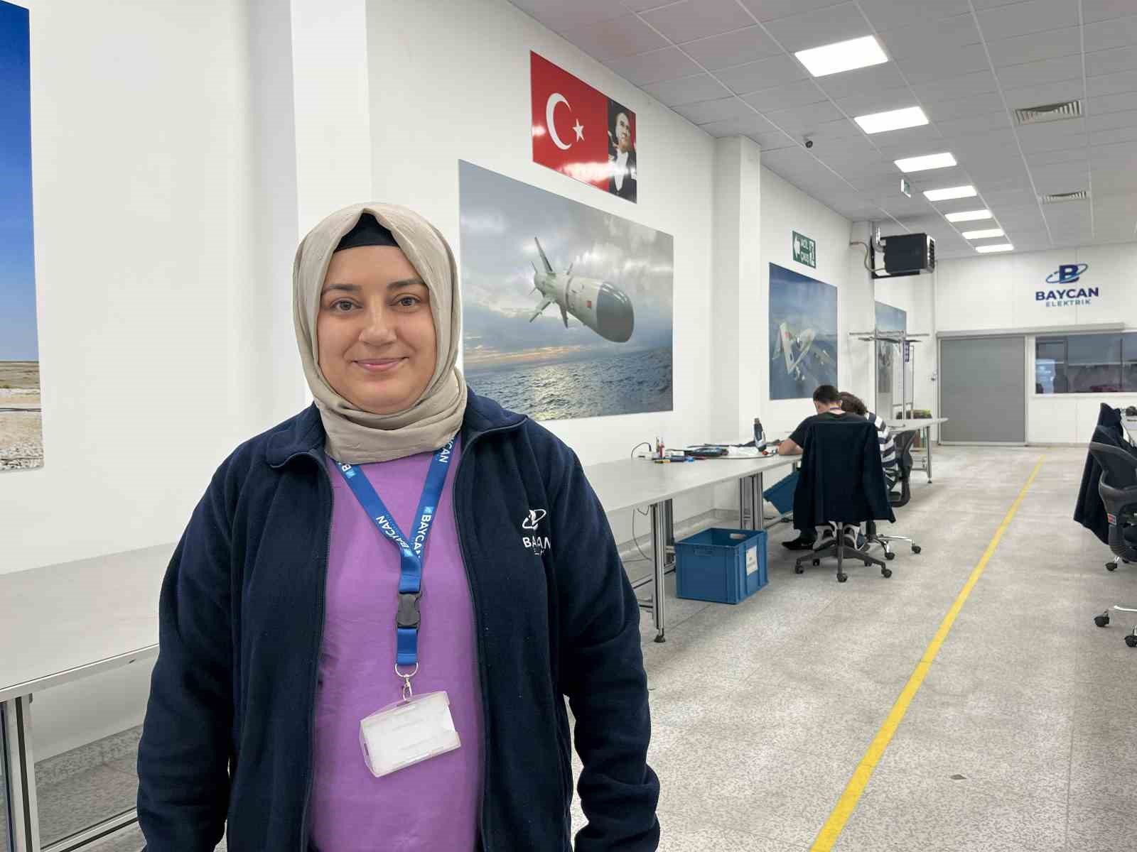 Milli savunma ürünlerinin kritik parçalarını Eskişehirli kadın işçiler üretiyor