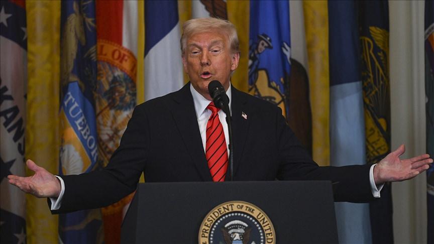 Trump'tan flaş açıklama: Görevi bırakacağı tarihi duyurdu!