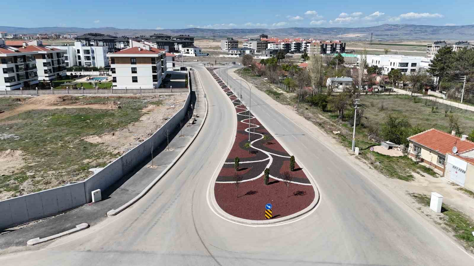 Yeni bulvarlar trafiğe nefes oldu