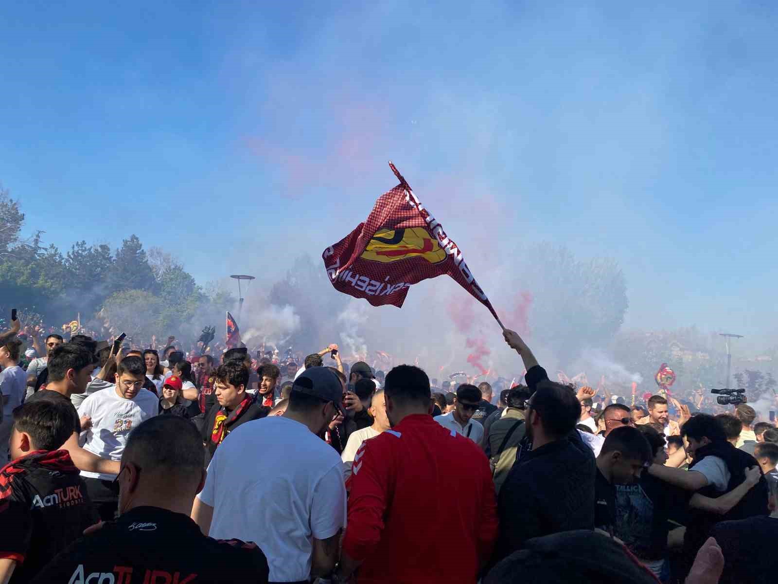 Eskişehir’de şampiyonluk kutlamaları