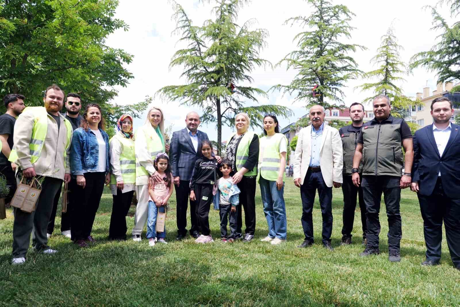 AK Parti’den Çevre Haftası etkinliği