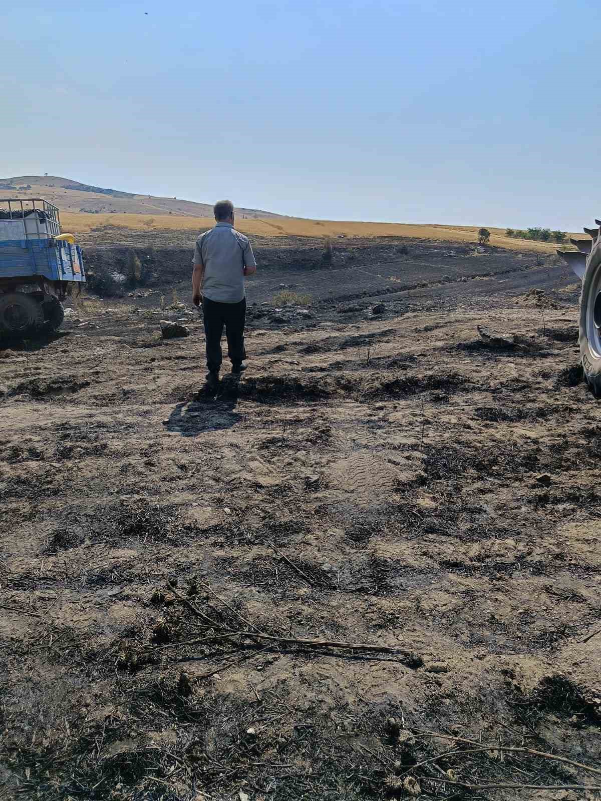 Uludere mahallesinde çıkan yangın kontrol altına alındı