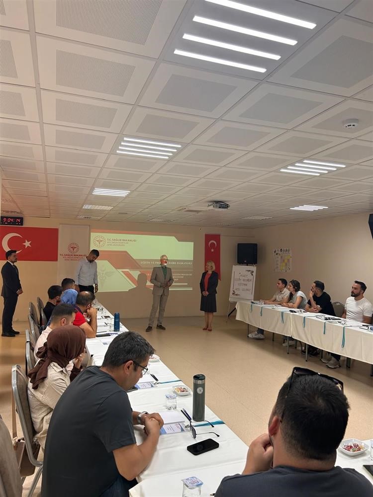 ’ASHEP Eğitim Becerileri Eğitimi’ Eskişehir’de başladı
