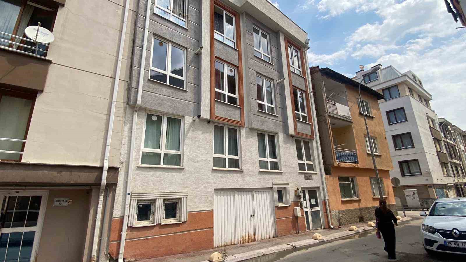 4 çocuk annesi vahşice öldürüldü, 2 şüpheli yakalandı